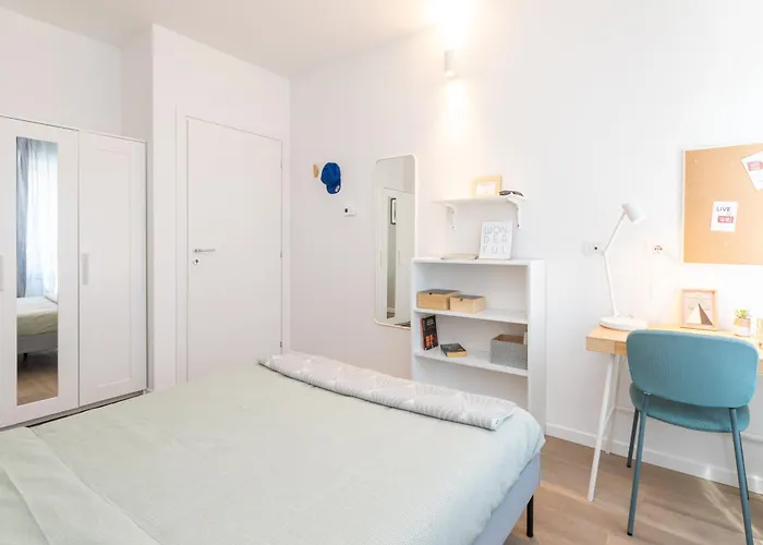 Joivy Solari Tolstoj Apartments